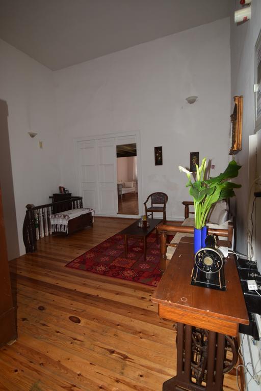 Erato Apartment *